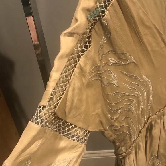 Free people dress.  Size 4.  Cream color with silver details. - Picture 12 of 15